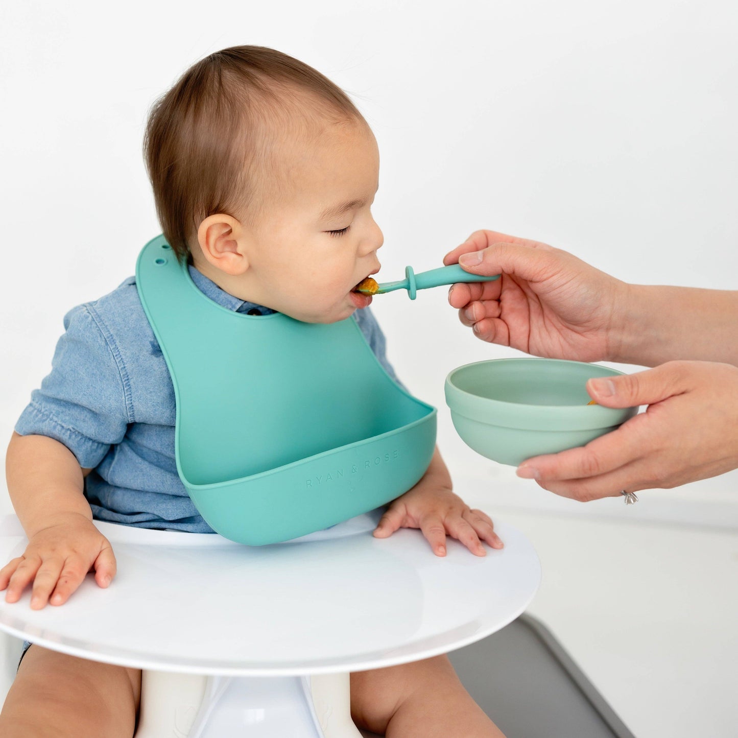 Ultimate Feeding Utensil Set – 3-Stage Tools for Baby's Self-Feeding Journey