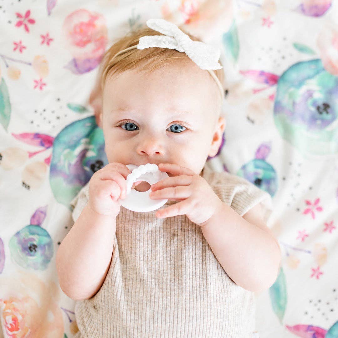 Double-Sided Silicone Teether – Safe, Soothing, and Developmental Aid for Babies